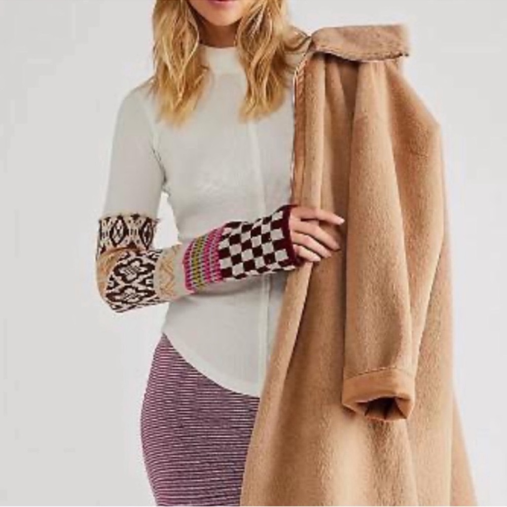 NWOT Free People | Gorgeous Cuff Top | Large - Picture 3 of 16